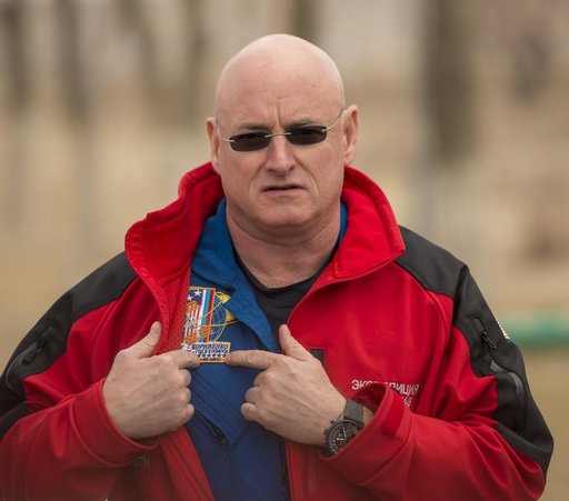 Expedition 43 Media Day