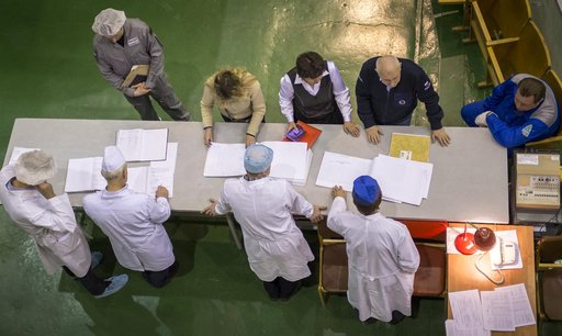 Expedition 43 Soyuz Check