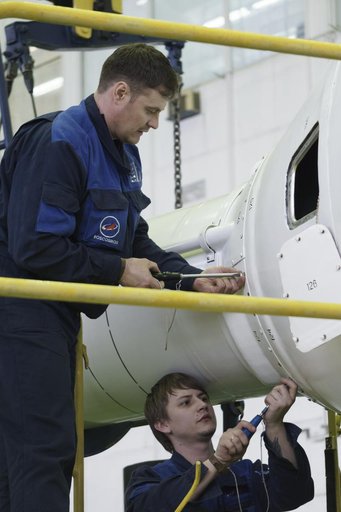 Expedition 43 Soyuz Assembly