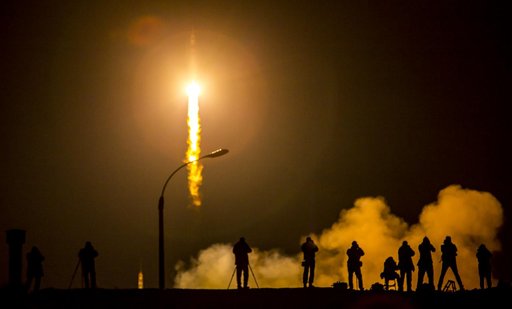 Expedition 43 Launch