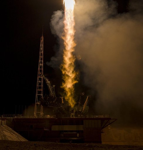 Expedition 43 Launch