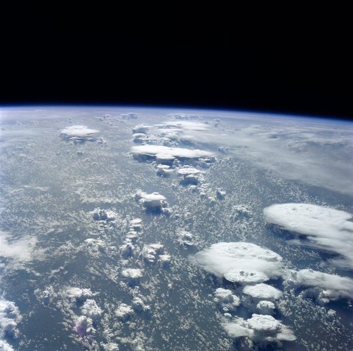 STS-41G earth observations