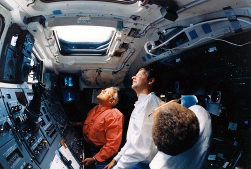 KSC-90pc-0704