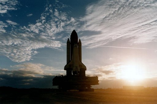 STS-82 Discovery moves toward Launch Pad 39A