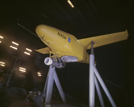 AC-27149-A. General Aerodynamic Characteristics of a Research Model with High Disk Loading Direct Lifting Fan Mounted in Fuselage.