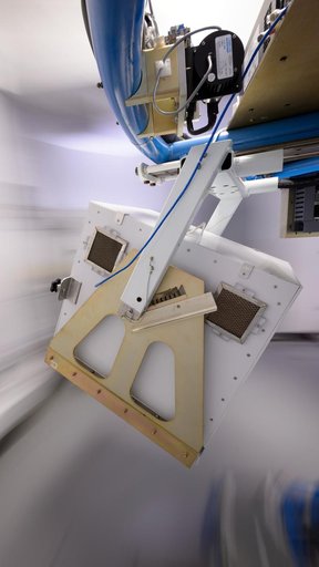 1.22-Meter Radius Centrifuge