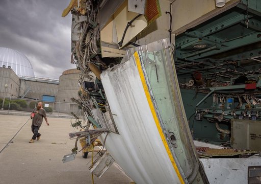 Kuiper Airborne Observatory (KAO) Demolition
