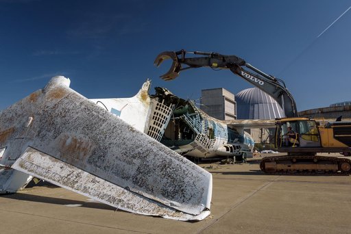 Kuiper Airborne Observatory (KAO) Demolition