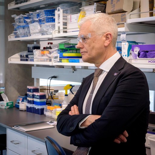 Mark Clampin Tours the Bioscience Collaborative Laboratory