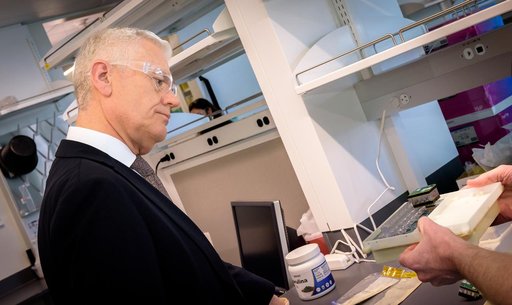Mark Clampin Tours the Bioscience Collaborative Laboratory