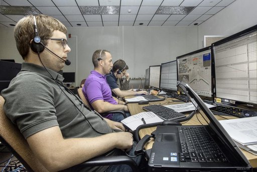 X-56A Has a Busy Control Room
