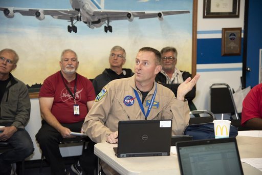NASA QSF18 Flight Crew Briefs Test Flight