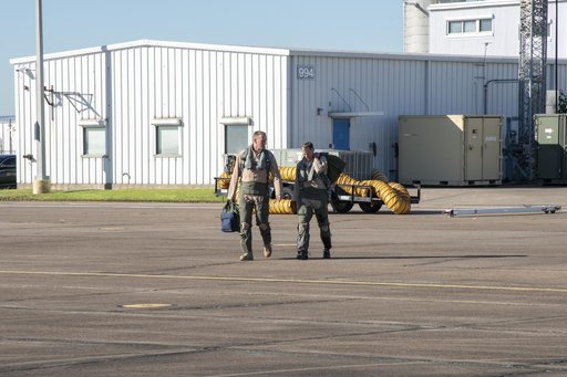 NASA Pilots Prepare for QSF18 Flight