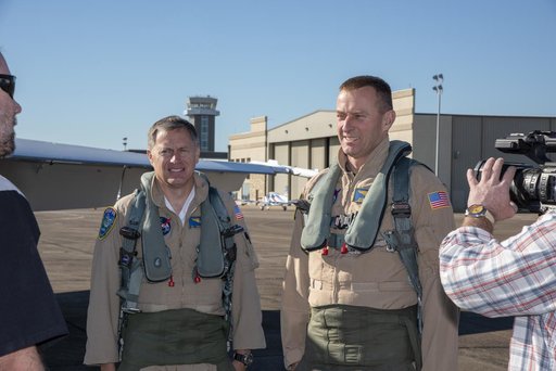 NASA Pilots Prepare for QSF18 Flight