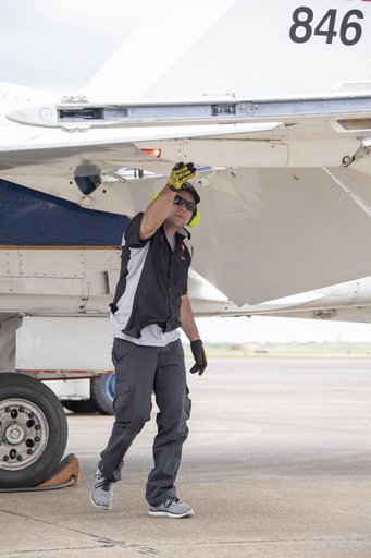 NASA Ground Crews Prepare F/A-18 for QSF18 Takeoff
