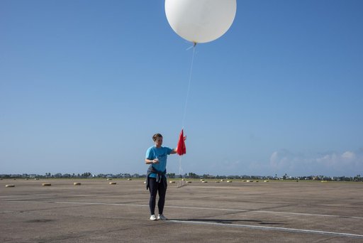 NASA Meteorologists Launch Weather Balloon Before Research Flight