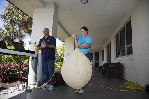 NASA Meteorologists Launch Weather Balloon Before Research Flight