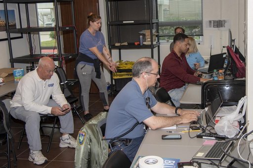 QSF18 Field Research Team Monitors Data from Flight