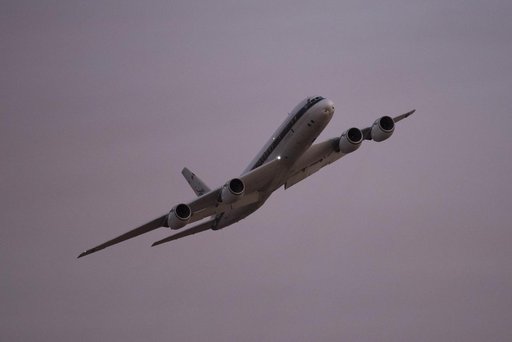 DC-8 Sunset Lift Off