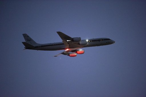 DC-8 Sunset Lift Off