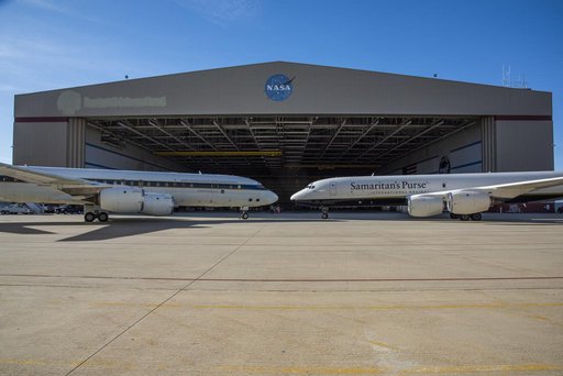 NASA and Samaritan’s Purse DC-8