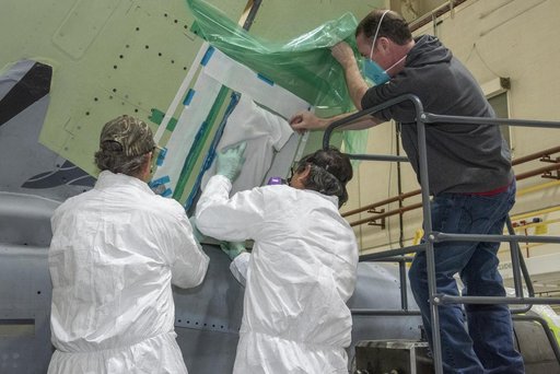 Title: NAVAIR F/A-18E Undergoes Loads Testing at NASA Armstrong
