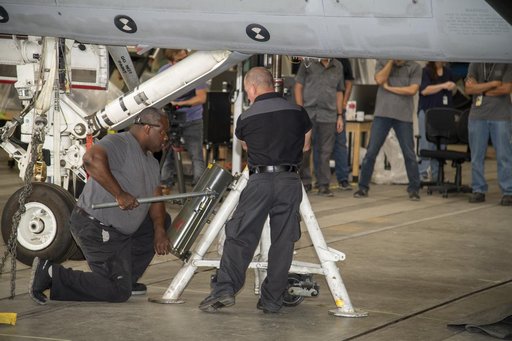 Title: NAVAIR F/A-18E Undergoes Loads Testing at NASA Armstrong