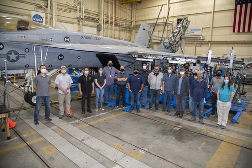 Title: NAVAIR F/A-18E Undergoes Loads Testing at NASA Armstrong