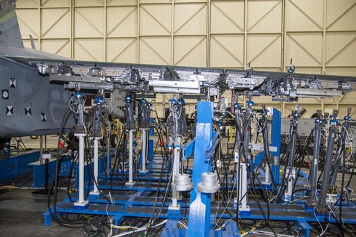 NAVAIR F/A-18E Undergoes Loads Testing at NASA Armstrong