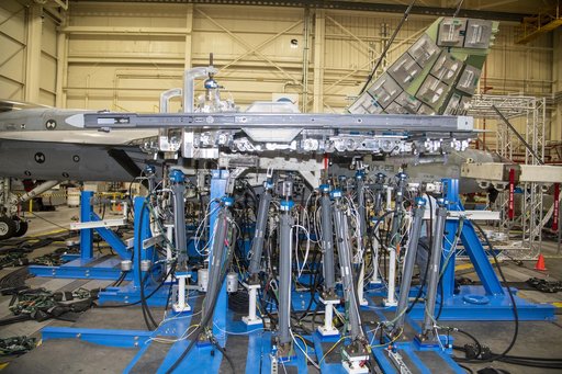 NAVAIR F/A-18E Undergoes Loads Testing at NASA Armstrong