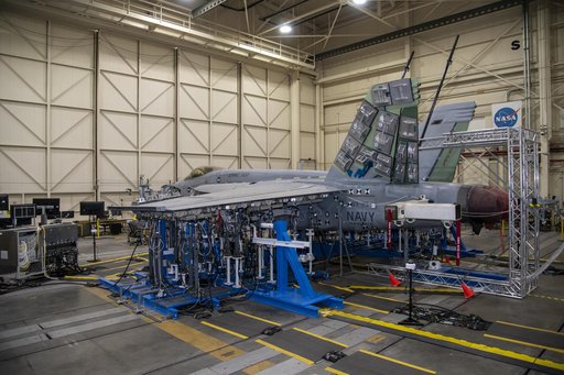 NAVAIR F/A-18E Undergoes Loads Testing at NASA Armstrong