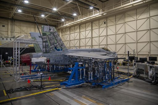 NAVAIR F/A-18E Undergoes Loads Testing at NASA Armstrong