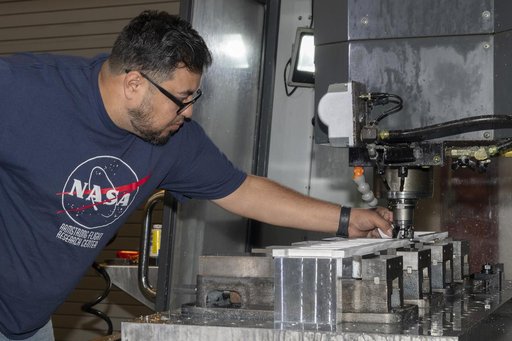 NASA Armstrong Builds Model Wing
