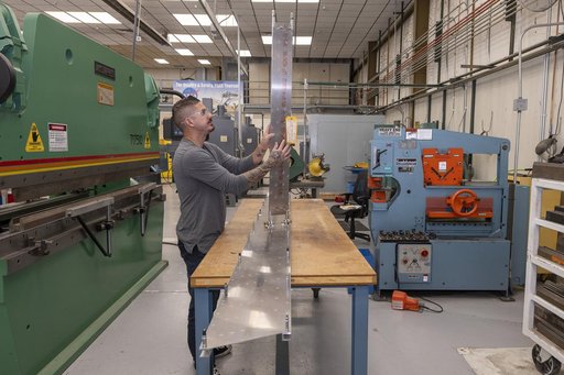 NASA Armstrong Builds Model Wing