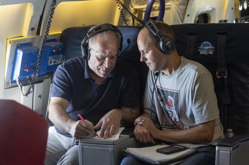 NASA’s DC-8 aircraft tracks fuel in ecoDemonstrator 2023 project with Boeing, partners