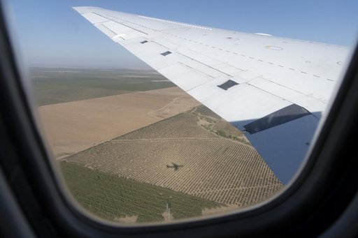 NASA’s DC-8 aircraft tracks fuel in ecoDemonstrator 2023 project with Boeing, partners