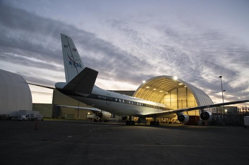 NASA’s DC-8 aircraft tracks fuel in ecoDemonstrator 2023 project with Boeing, partners