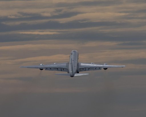 NASA’s DC-8 aircraft tracks fuel in ecoDemonstrator 2023 project with Boeing, partners