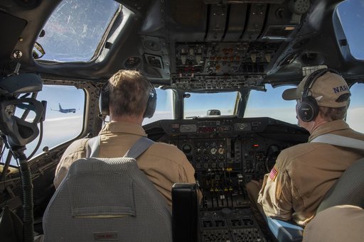 NASA’s DC-8 aircraft tracks fuel in ecoDemonstrator 2023 project with Boeing, partners