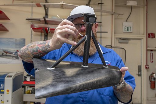 NASA Researchers Prepare Atmospheric Probe Prototype for Flight