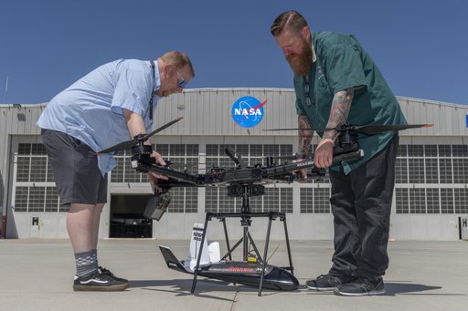 NASA Researchers Prepare Atmospheric Probe Prototype for Flight