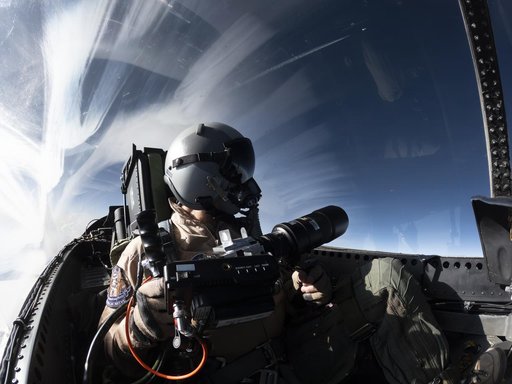 NASA Photographer Uses Schlieren Photography System