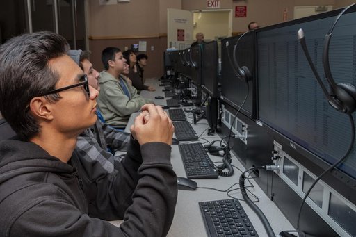 Engineering Club Visits NASA Armstrong