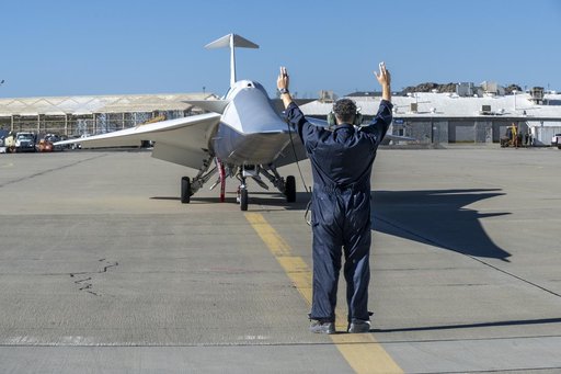 X-59 Taxis to NASA’s Armstrong Flight Research Center