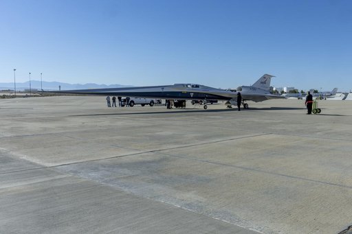 X-59 Taxis to NASA’s Armstrong Flight Research Center