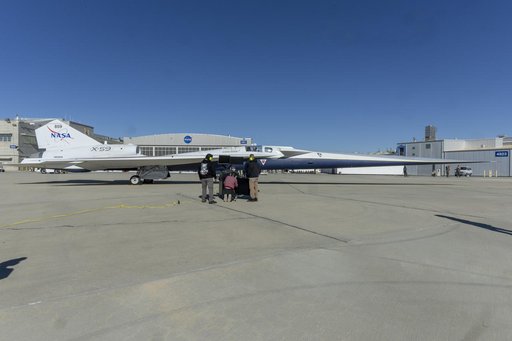 X-59 Taxis to NASA’s Armstrong Flight Research Center