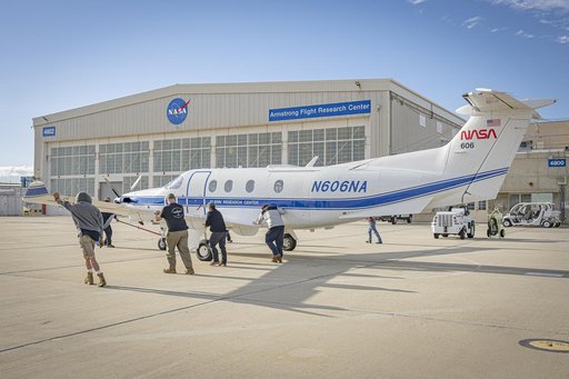 PC-12 and T-34 Aircraft Arrive to NASA Armstrong