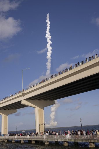 Artemis II launch from A. Max Brewer Bridge
