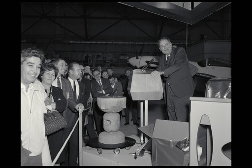 Harvey Allen at his Retirement Party at Ames.