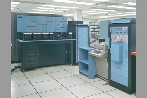 ARC-1972-AC72-5485